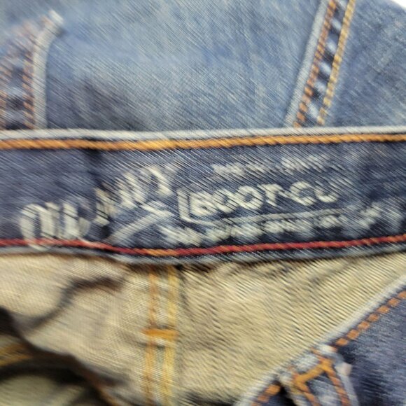 Old Navy Mens Classic Fit Jeans Actual Size 38x33 Medium Wash 100% Cotton - Picture 6 of 8